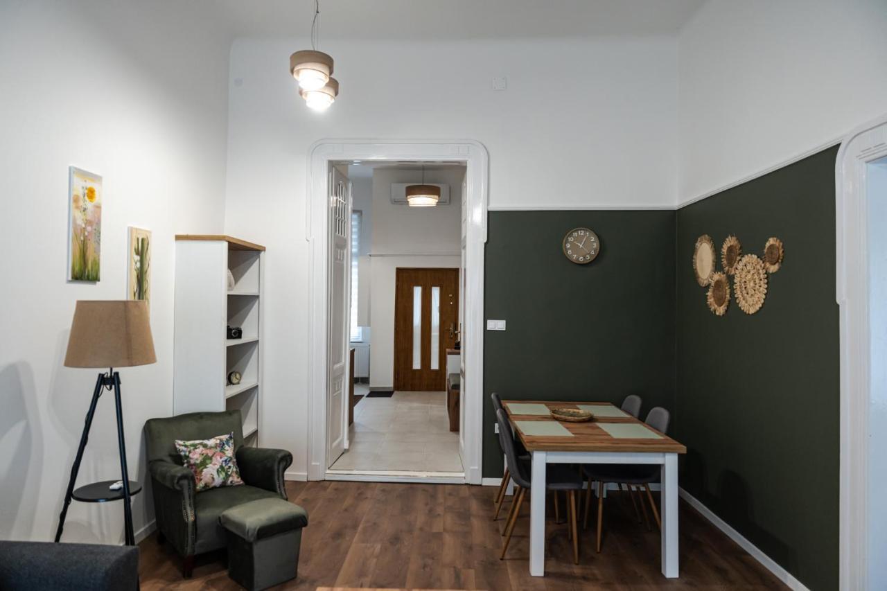 Volenter Lux Apartment Uno Боя Екстер'єр фото