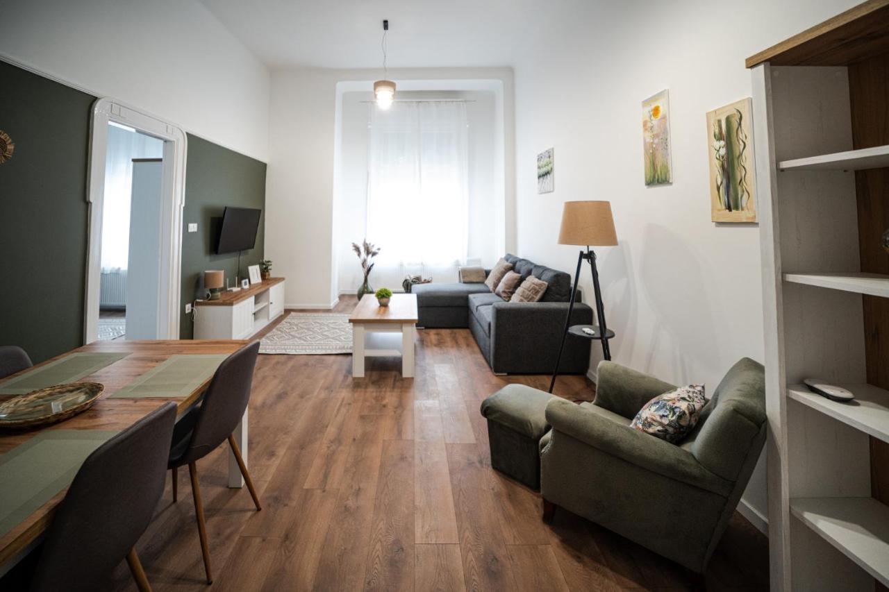 Volenter Lux Apartment Uno Боя Екстер'єр фото